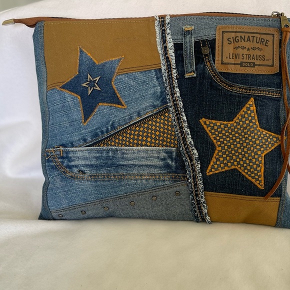 Bohemian Unique Embroidery One-of-a-Kind Denim Patchwork Clutch Wristlet bag - Picture 5 of 15